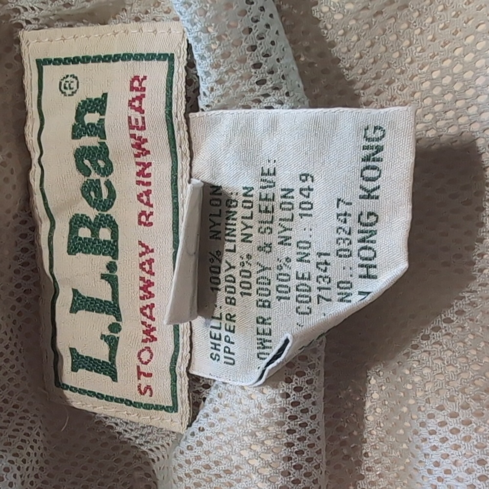 90s Vintage L.L. Bean Stowaway Rainwear Gore-Tex Red Rain Jacket Small - Picture 13 of 16